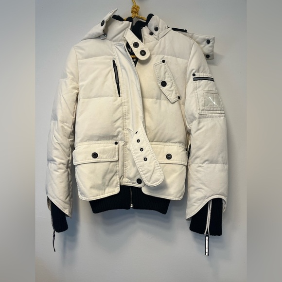 Only puffer jacket- size xs PTP 17inch - Picture 12 of 13